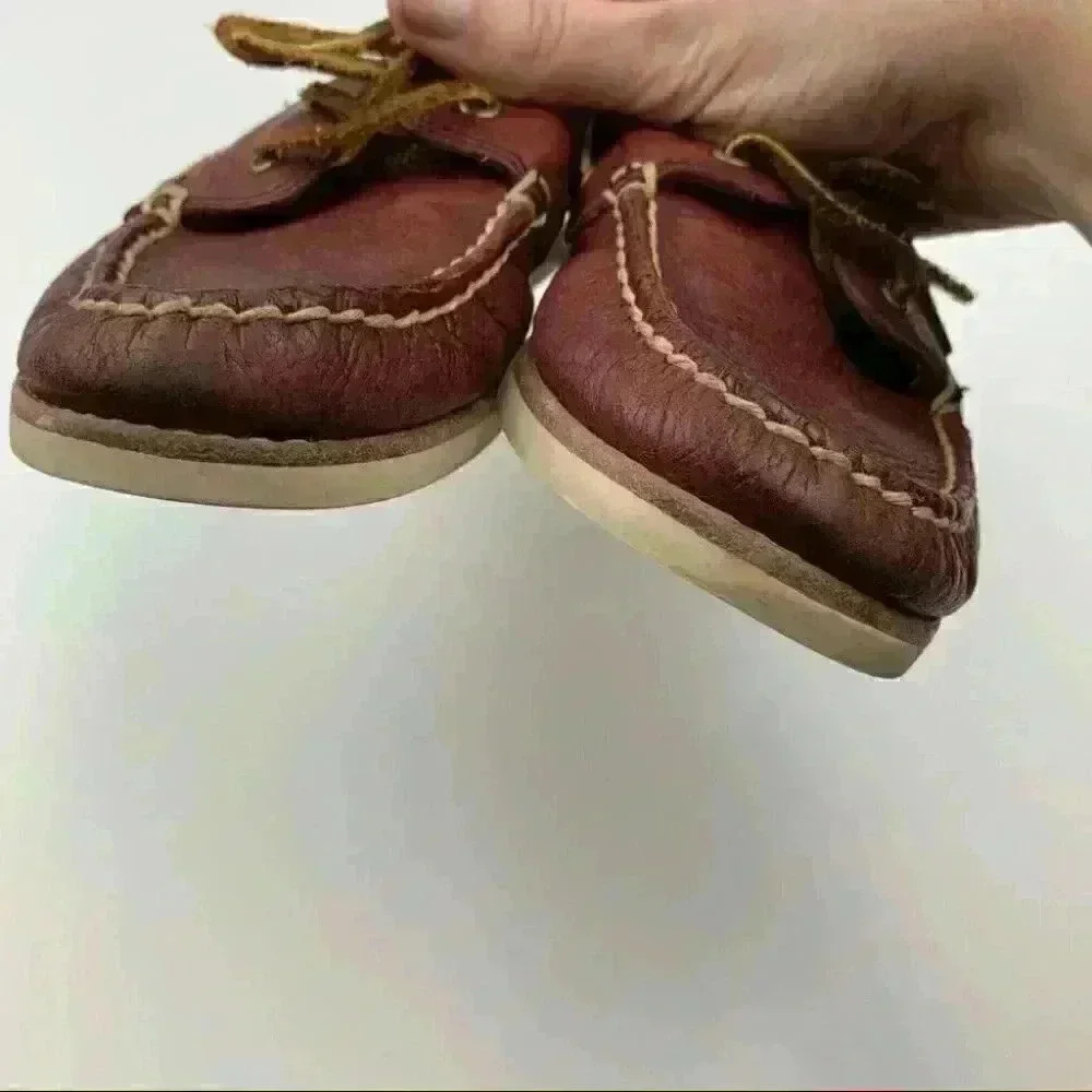 Frye boys sully boat shoes size 2 red leather